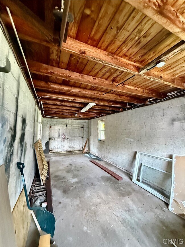Building Photo - 4921 Jefferson St