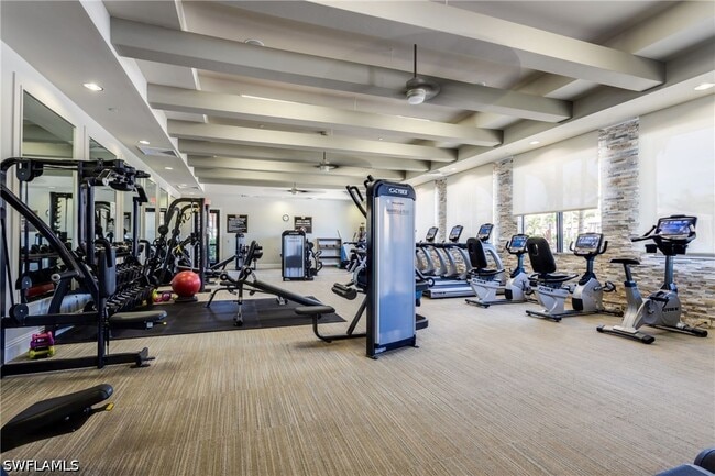 Building Photo - 13755 Luna Dr