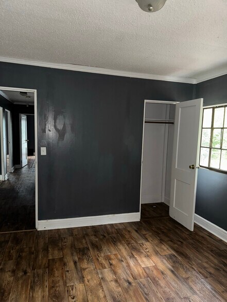 Building Photo - 690 Webster St