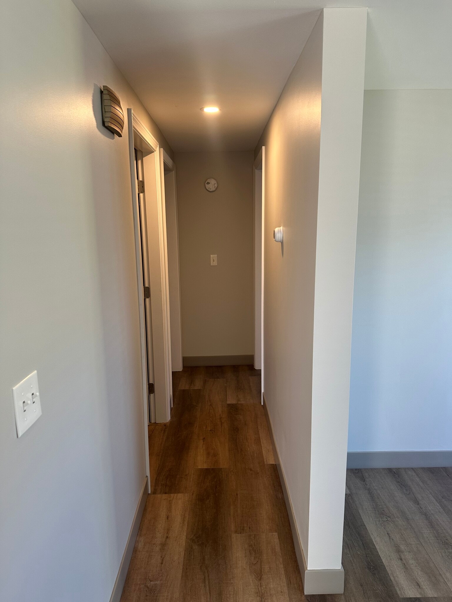 Building Photo - 61 Darin Dr