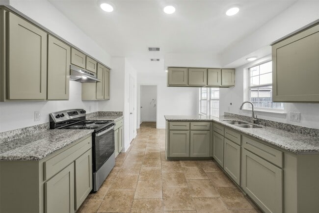 Building Photo - 10715 Nobility Dr