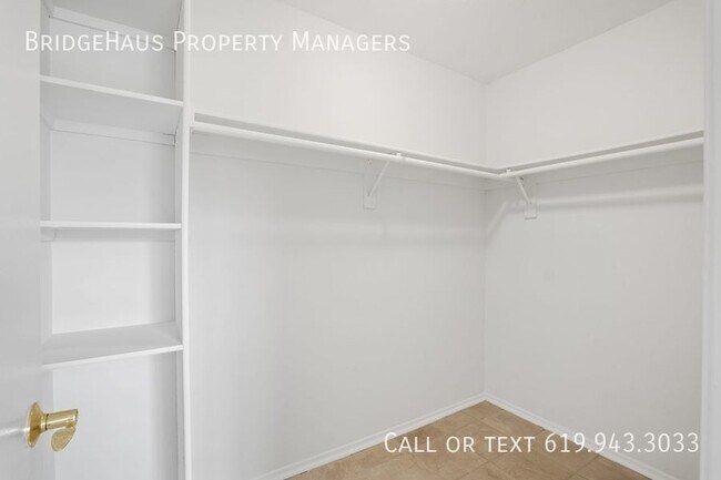 Building Photo - 1087 Shadowridge Dr