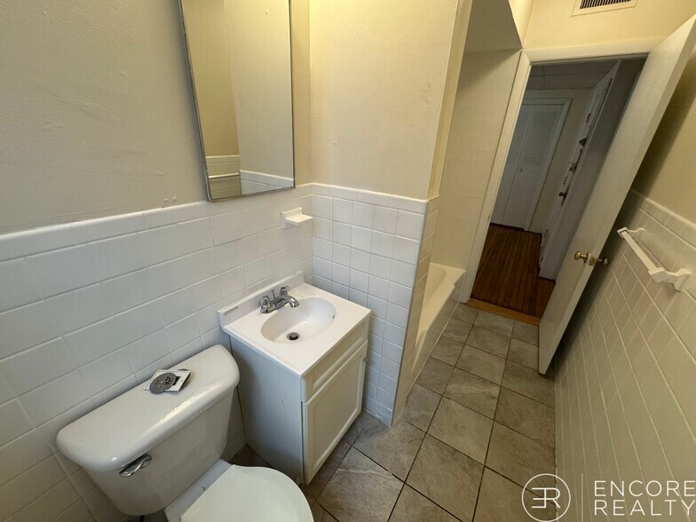 Building Photo - 1161 Commonwealth Ave