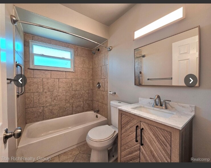 Building Photo - 28951 Hazelwood St