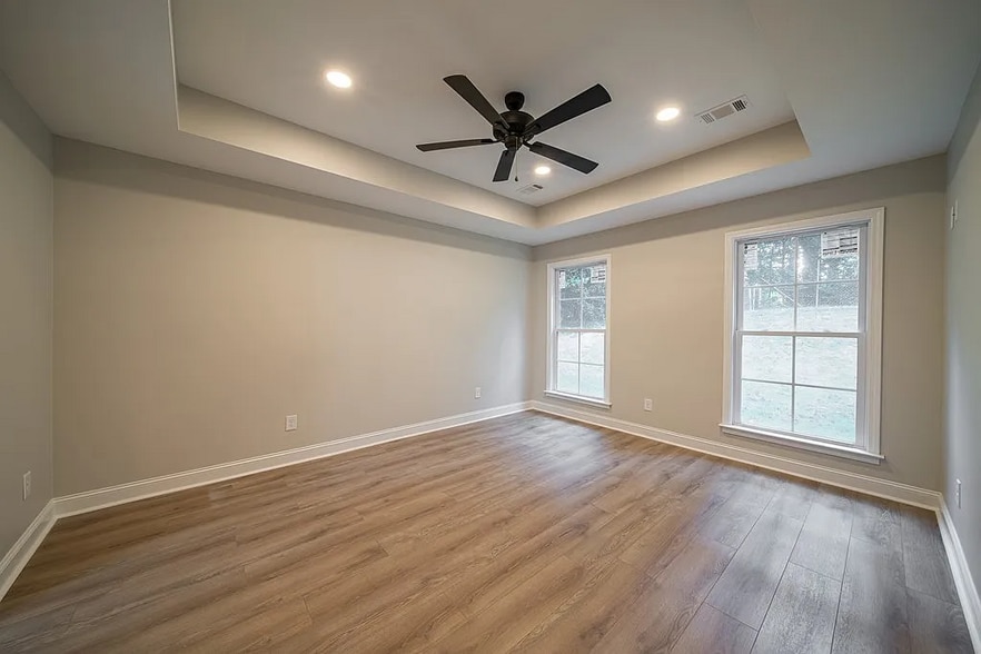 Building Photo - 6238 Cricket Ln