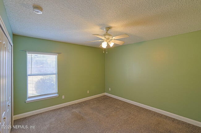 Building Photo - 3031 Five Oaks Ln