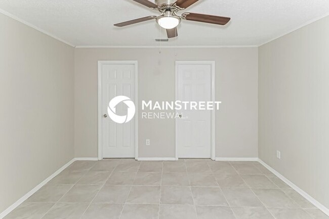Building Photo - 3 Bedroom Pet-Friendly Home in Lutz, FL wi...