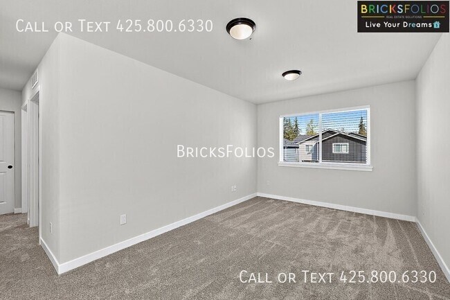 Building Photo - 8340 52nd St NE