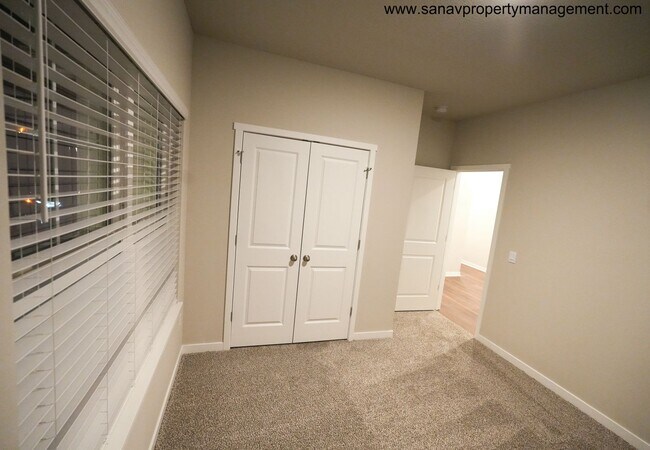 Building Photo - "Ranch Retreat: Seamless Serenity in Single-Level Splendor with Trailside Tranquility"