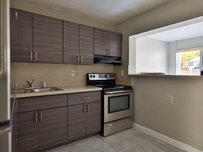 Building Photo - 47 NW 151st St