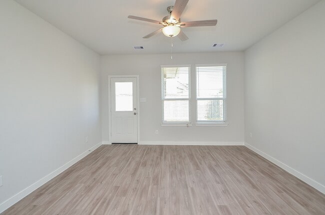 Building Photo - 21102 Armstrong County Dr