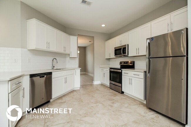 Building Photo - 6467 Nesting Dove