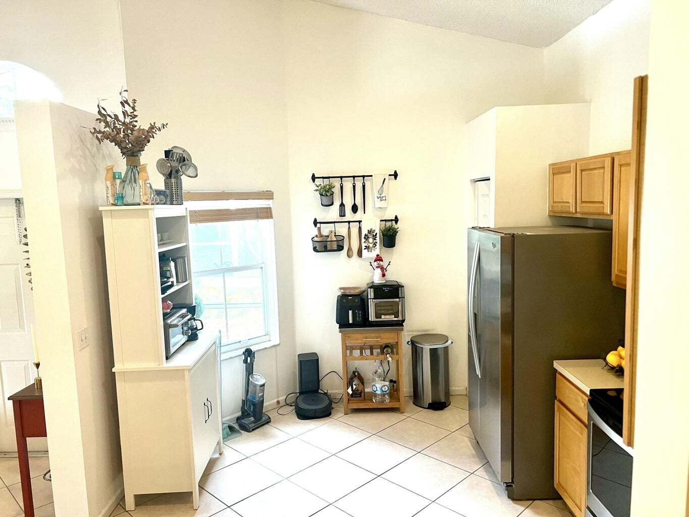 Building Photo - 10614 Lake Shore Dr