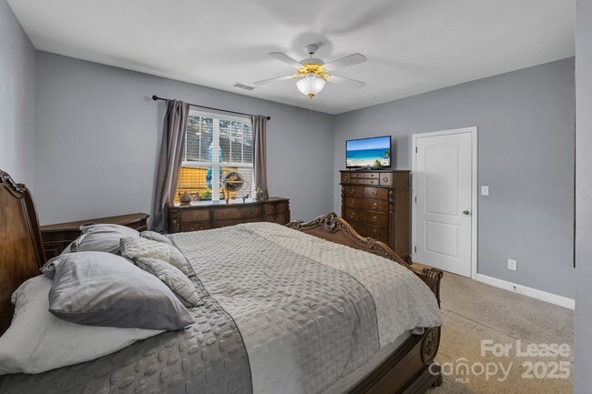 Building Photo - 18710 Ramsey Cove Dr
