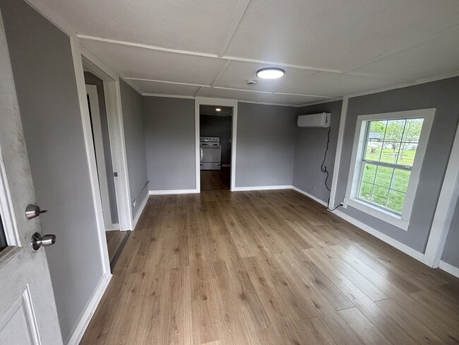 Building Photo - 1105 Mize St