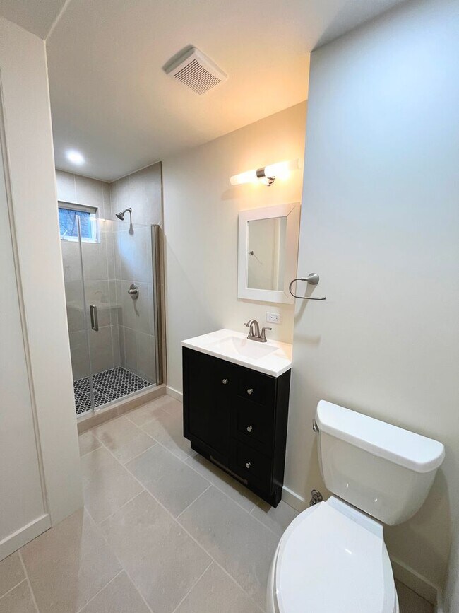 Building Photo - Spacious, Updated Home in the Heart of Driggs