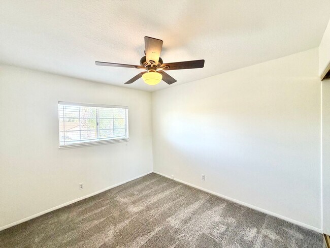 Building Photo - Spacious 5 Bedroom 3 Bathroom Home with Updated Paint, New Roof & Private Balcony