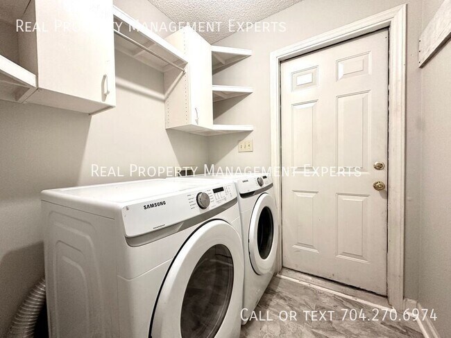 Building Photo - 801 Water Wheel Ct