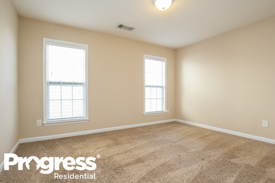 Building Photo - 946 Idlewood Dr