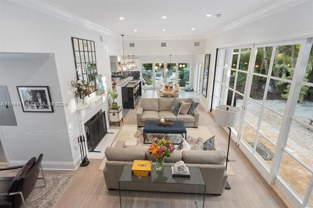 Building Photo - 2301 S Miami Ave