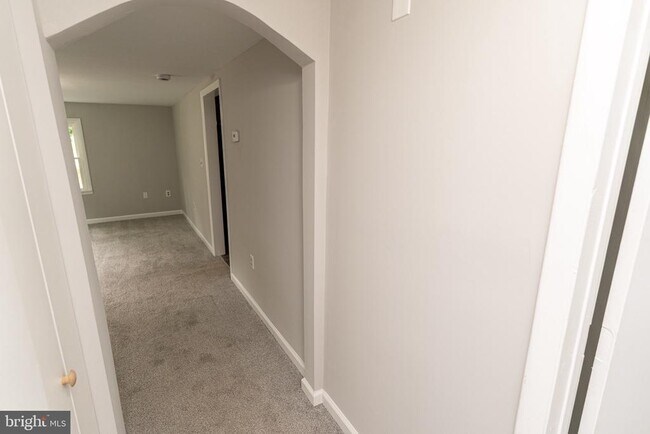 Building Photo - 11700 San Domingo Rd