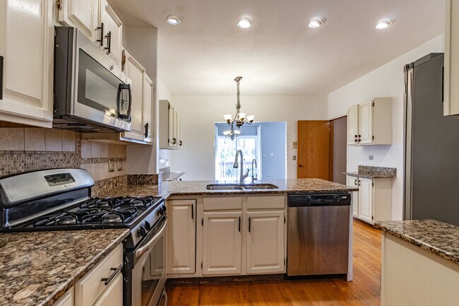 Building Photo - 1151 Harmon Blvd