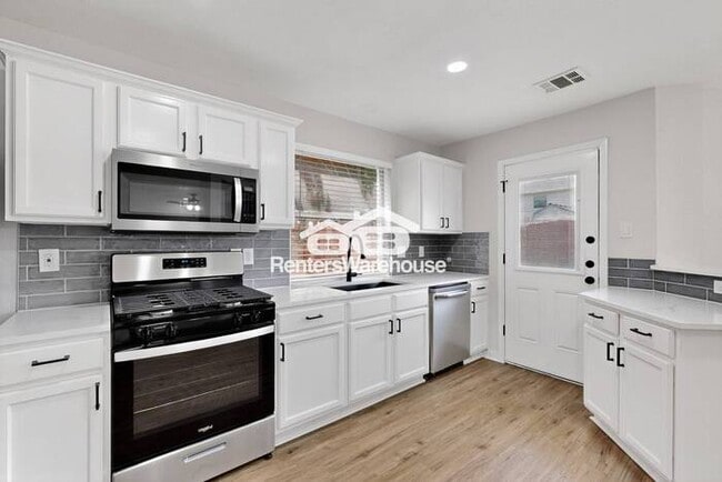 Building Photo - Completely Decked Out 2 Story 4 Bed Home
