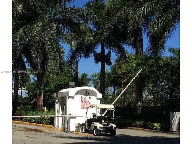 Building Photo - 482 NW 165th St