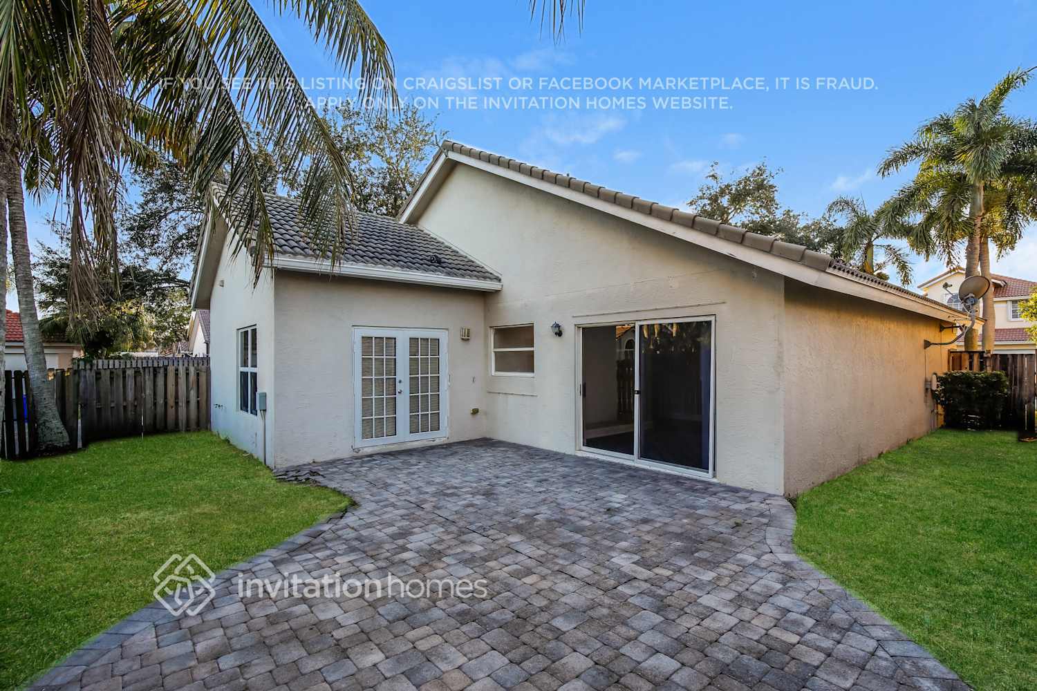 Building Photo - 2880 NW 68th Ln