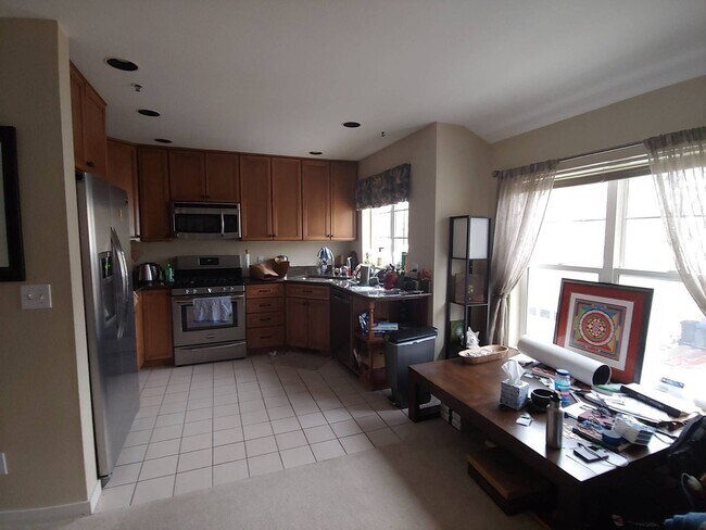 Building Photo - 3B/2.5B Boulder Townhome Close to Campus Available 8/1