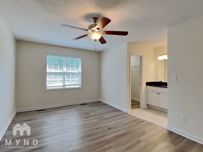 Building Photo - 1248 Grovewood Dr