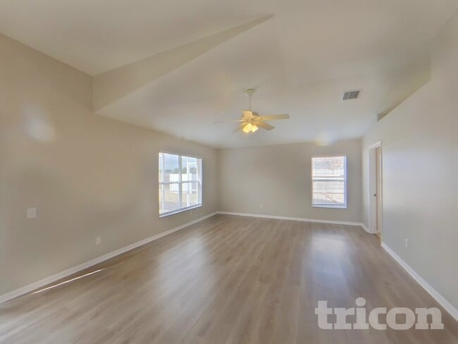 Building Photo - 4412 Windmill Pointe Dr