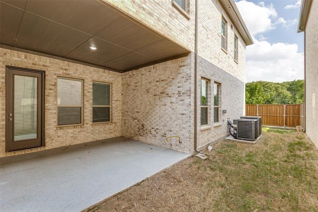 Building Photo - 4592 Refugio Dr