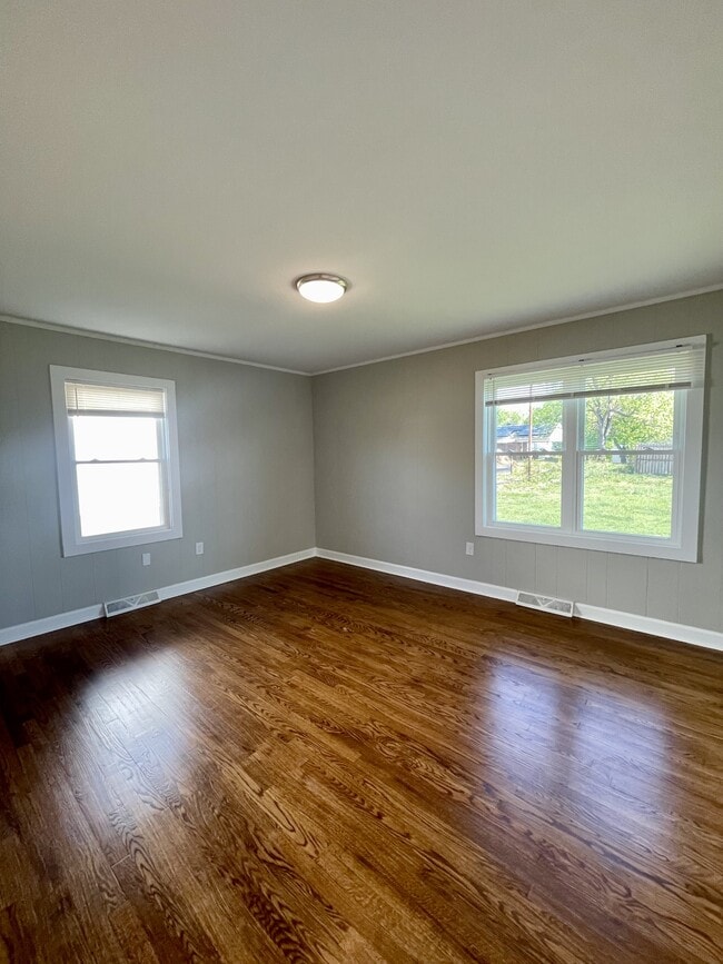 Building Photo - 63 Shelor Dr