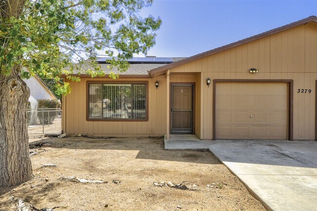 Building Photo - 3279 N Corrine Dr