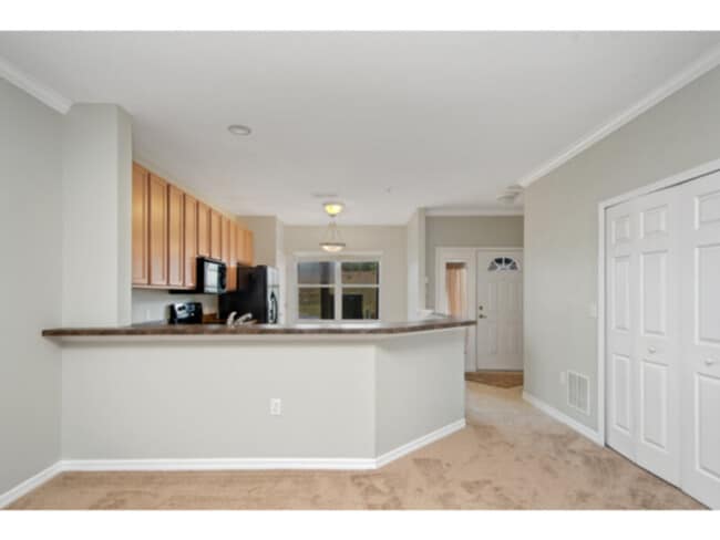 Primary Photo - 5948 W Poplar Springs Cir