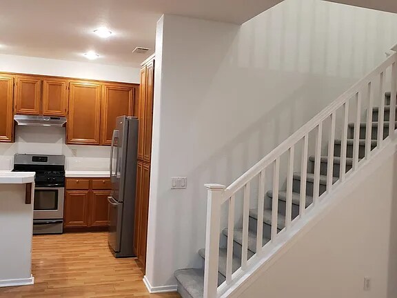 Building Photo - 1517 Laurel Grove Dr