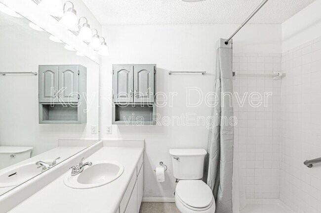 Building Photo - 7185 S Gaylord St
