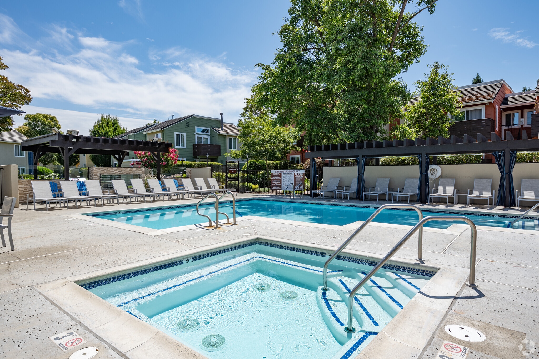  - Crossbrook Apartments