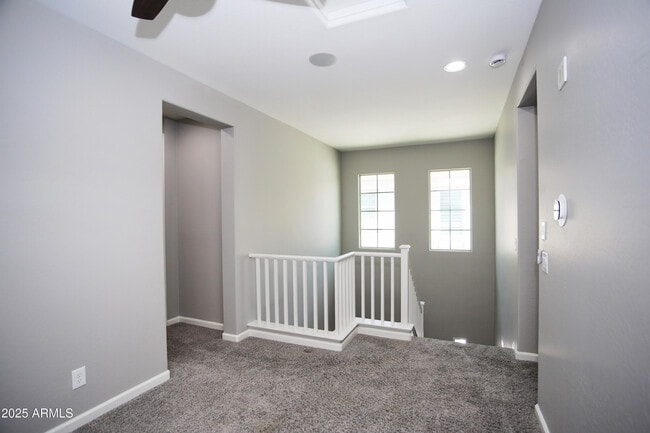 Building Photo - 4116 S Greythorne Way