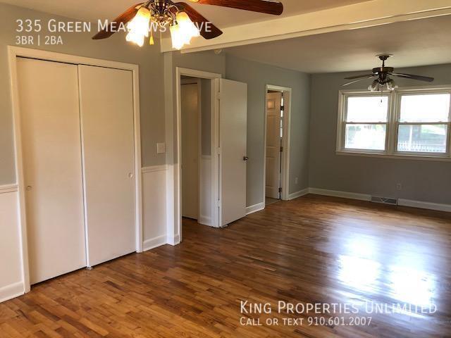 Building Photo - 335 Green Meadows Dr