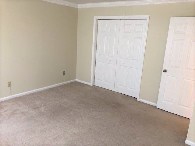 Building Photo - 941 Sumac Cir