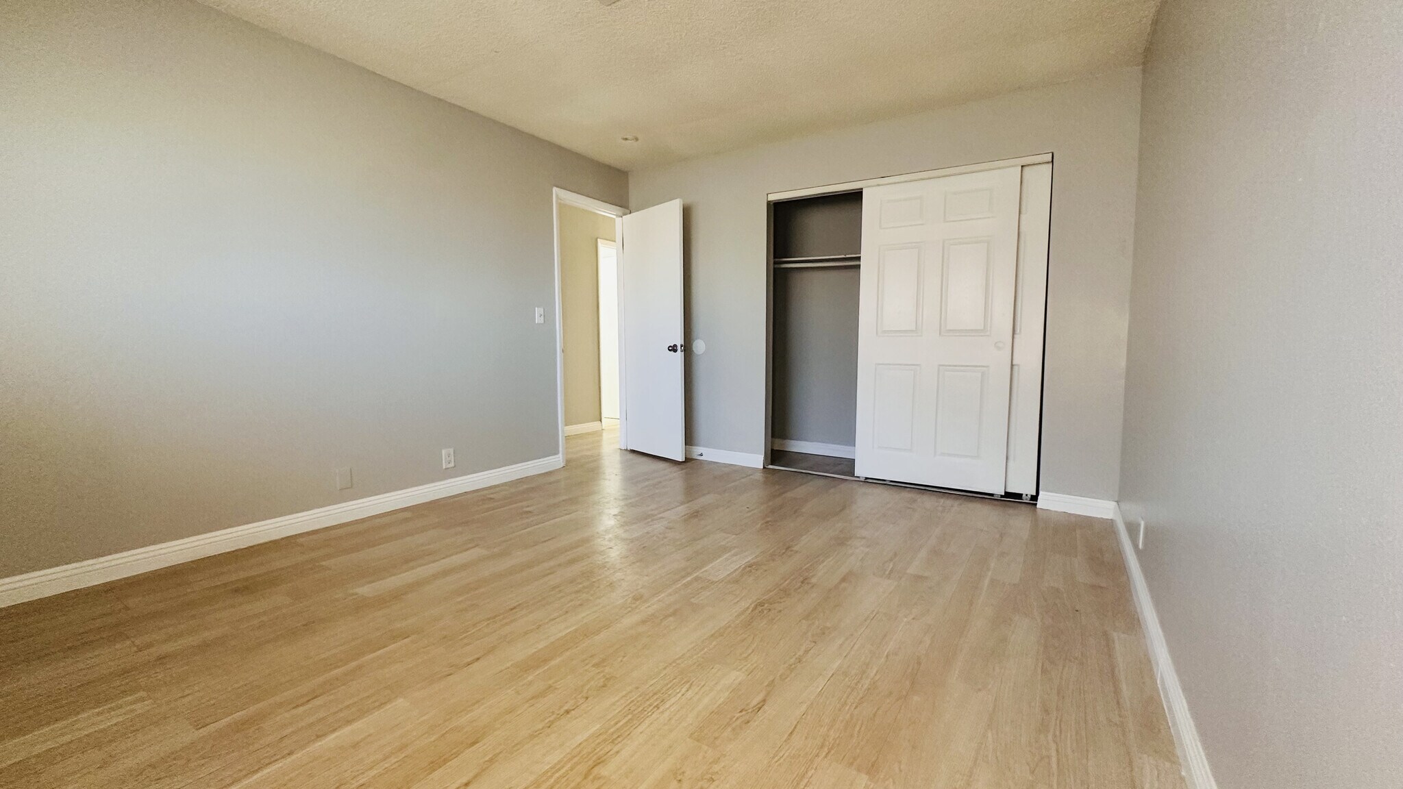 Building Photo - 5282 S Maryland Pky