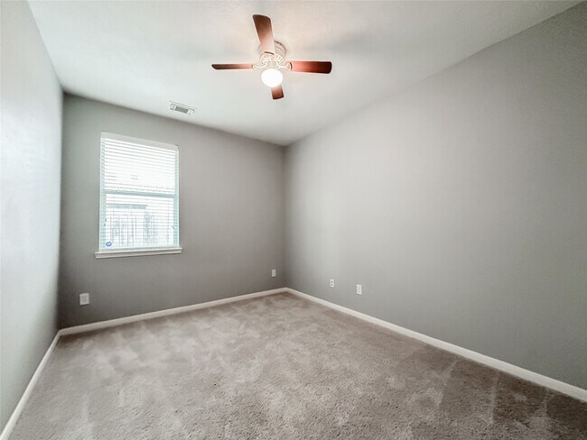 Building Photo - 6810 Summer Bridge Ln