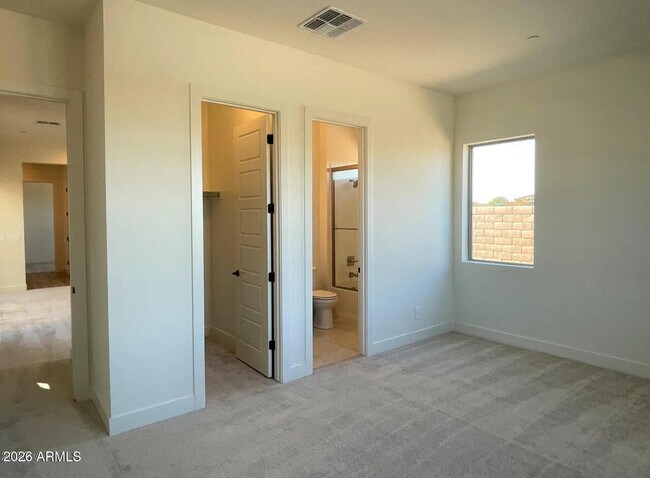 Building Photo - 9273 W Country Club Trail