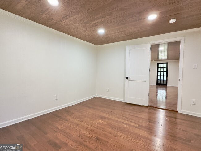 Building Photo - 242 Dry Valley Rd