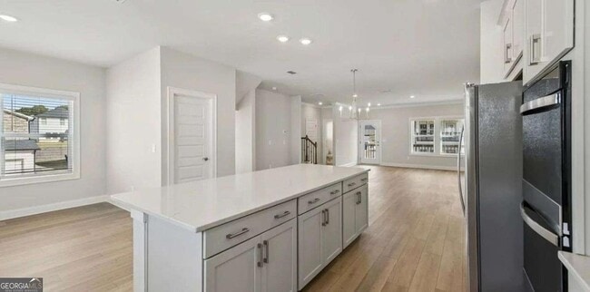 Building Photo - 403 Elise Wy