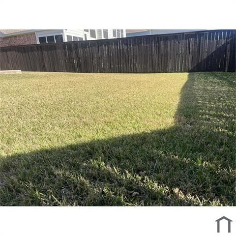 Building Photo - 1310 Pinehurst Dr