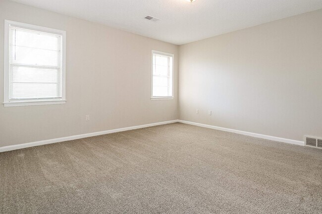 Building Photo - 4334 E Hunters Glen St