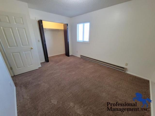 Building Photo - 3 bedroom in Billings MT 59105